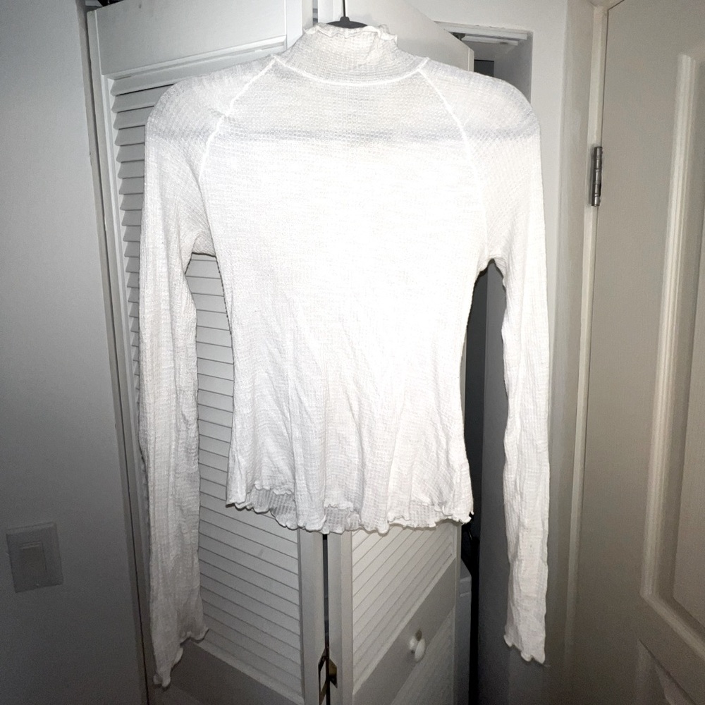 Free people mock neck sweater size Small